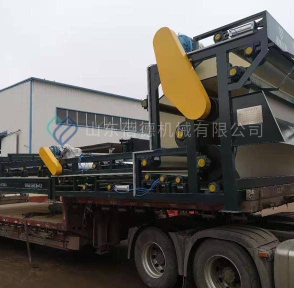 山東德州打樁場帶式污泥壓濾機項目